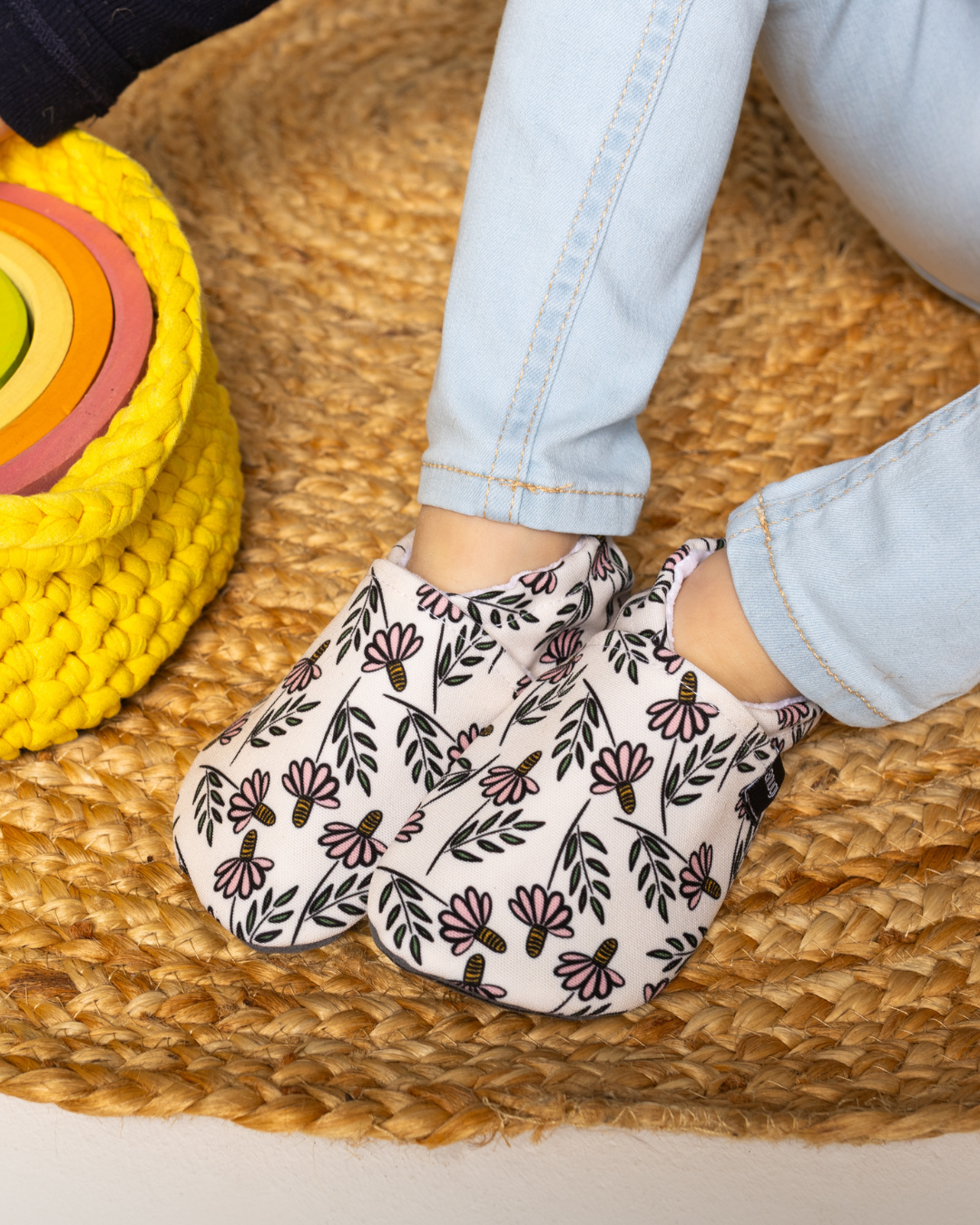Scarpe barefoot Fiori su bianco